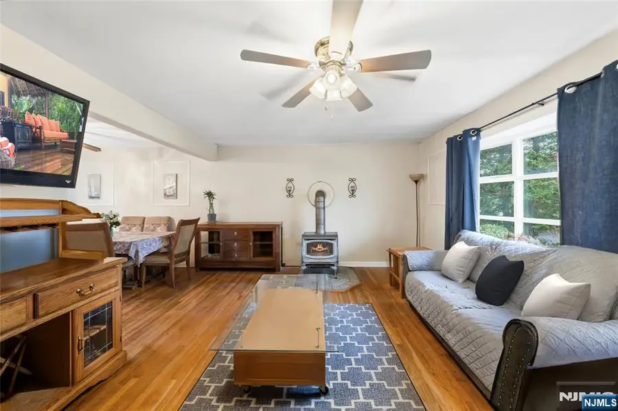 22 Cottage Street, Belleville, NJ 07109 - #2