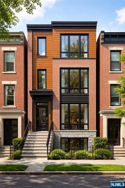 259 7th Street, Hoboken, NJ 07030 - #2