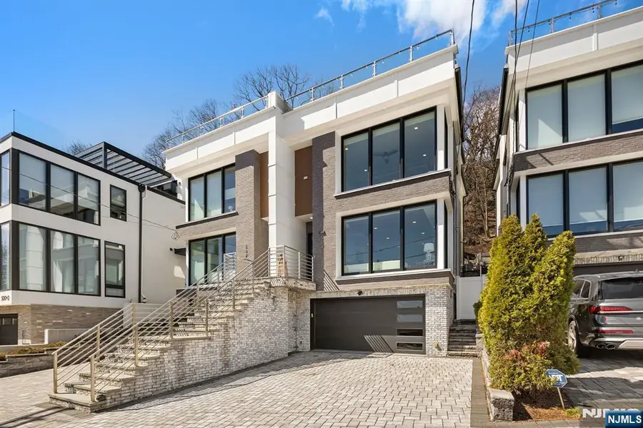504 Undercliff Avenue, Edgewater, NJ 07020 - #2