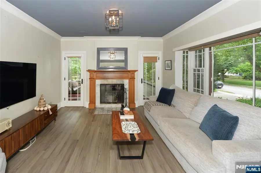 429 Sterling Place, Ridgewood, NJ 07450 - #3