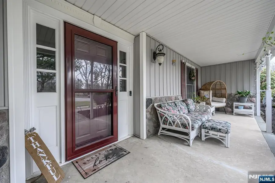 1 Running Hills Drive, Newton, NJ 07860 - #2