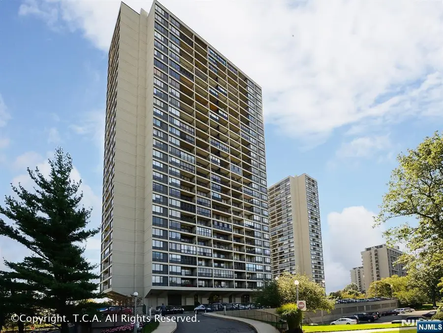 6 Horizon Road 906, Fort Lee, NJ 07024 - #3