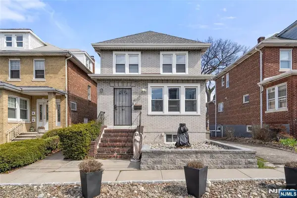 461 Greenmount Avenue, Cliffside Park, NJ 07010