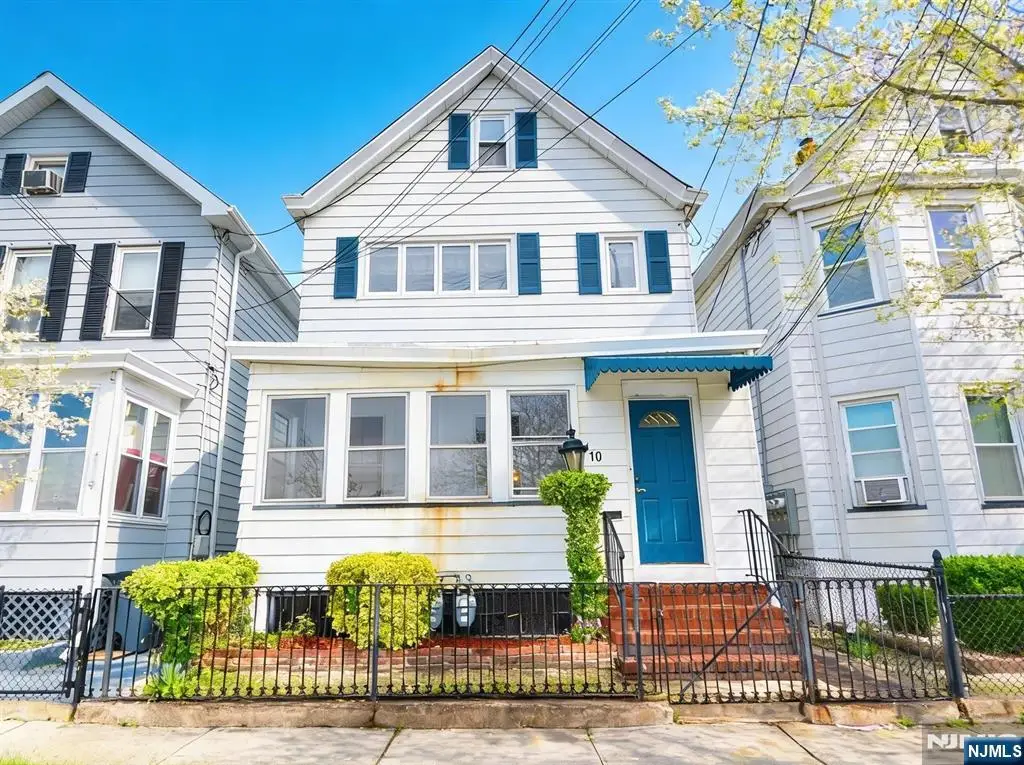 10 Lake Avenue, Clifton, NJ 07011 - #1