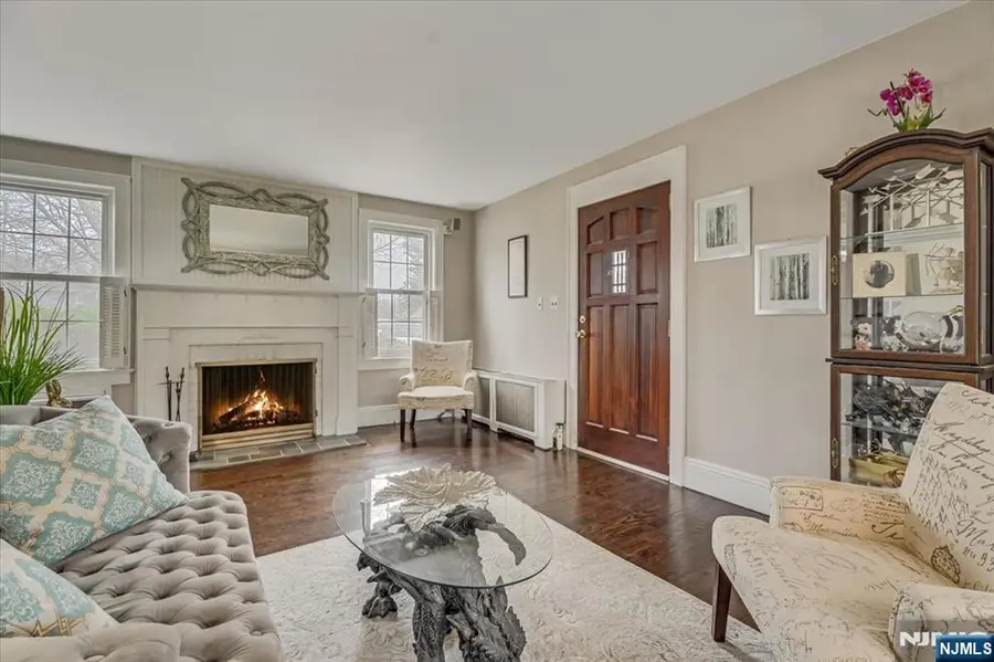 27 Prospect Avenue, Pompton Plains, NJ 07444 - #2