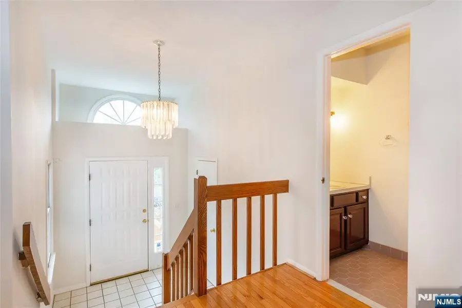 38 Noelle Court, Lincoln Park, NJ 07035 - #3