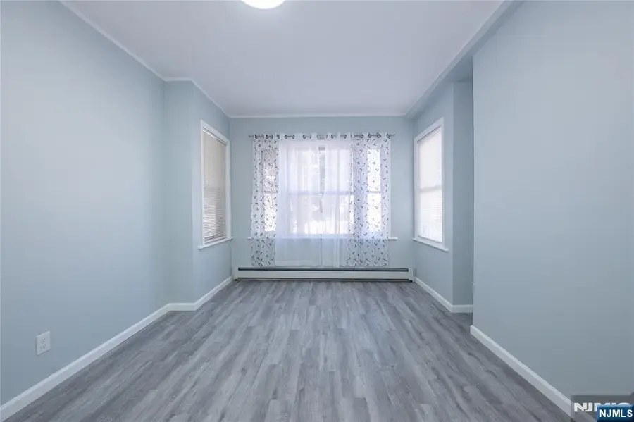 723 26th Street, Paterson, NJ 07504 - #3