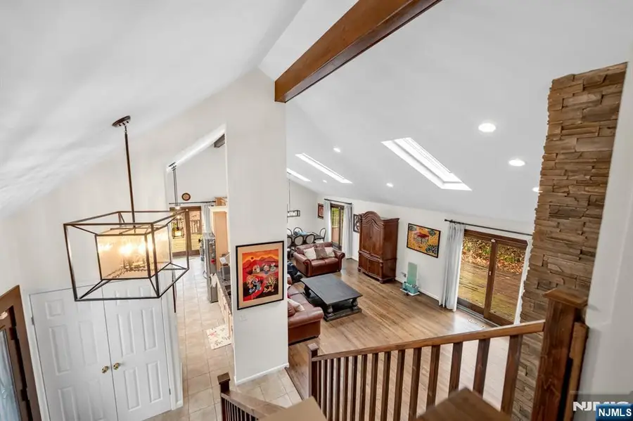 37 Berkshire Road, Woodcliff Lake, NJ 07677 - #2