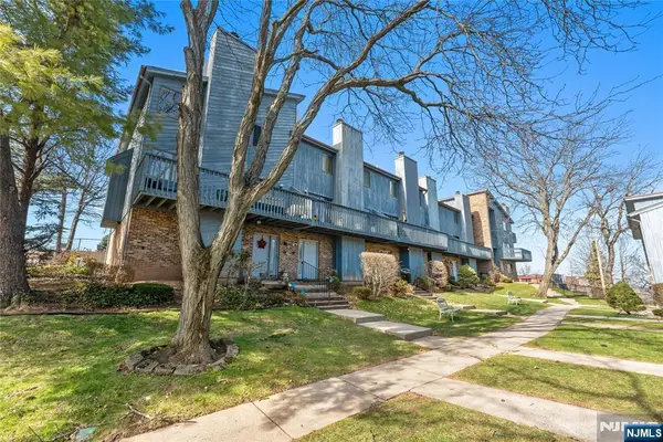 114 Pennington Avenue T, Passaic, NJ 07055