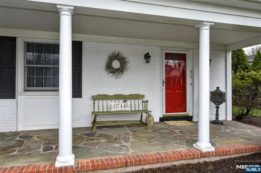 314 Canterbury Drive, Ramsey, NJ 07446 - #3