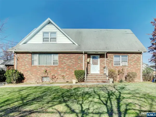 475 Dewey Avenue, Saddle Brook, NJ 07663