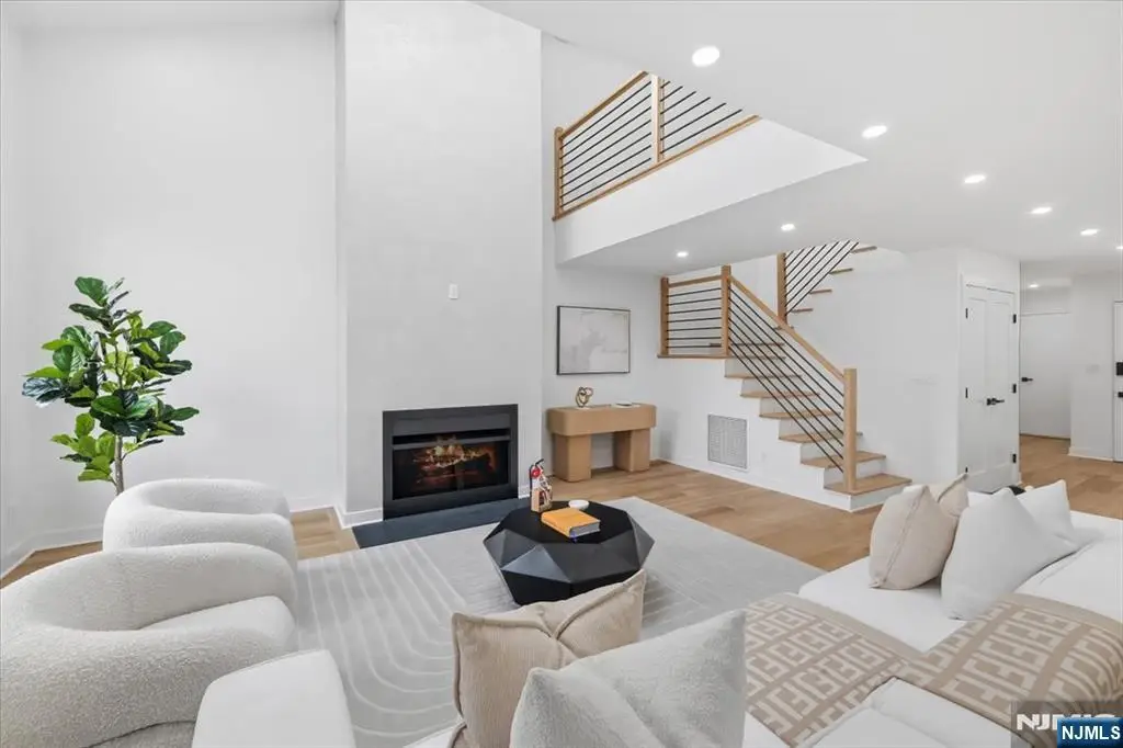 370 French Court, Teaneck, NJ 07666 - #1