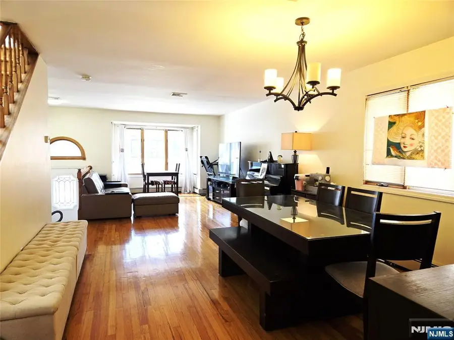 2478 6th Street #B, Fort Lee, NJ 07024 - #3