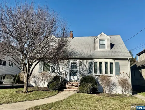 689 Linden Avenue, Ridgefield, NJ 07657