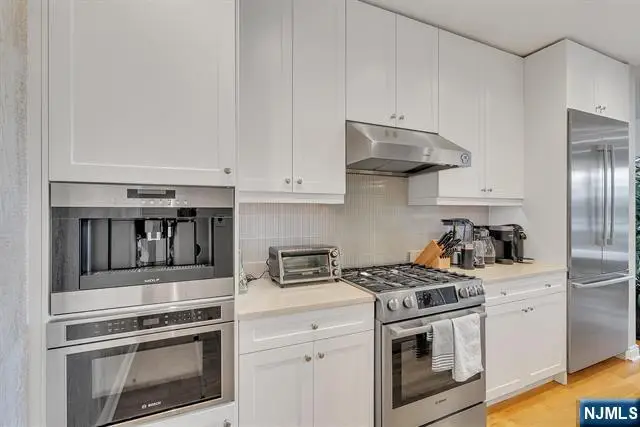 9 Somerset Lane 617, Edgewater, NJ 07020 - #3