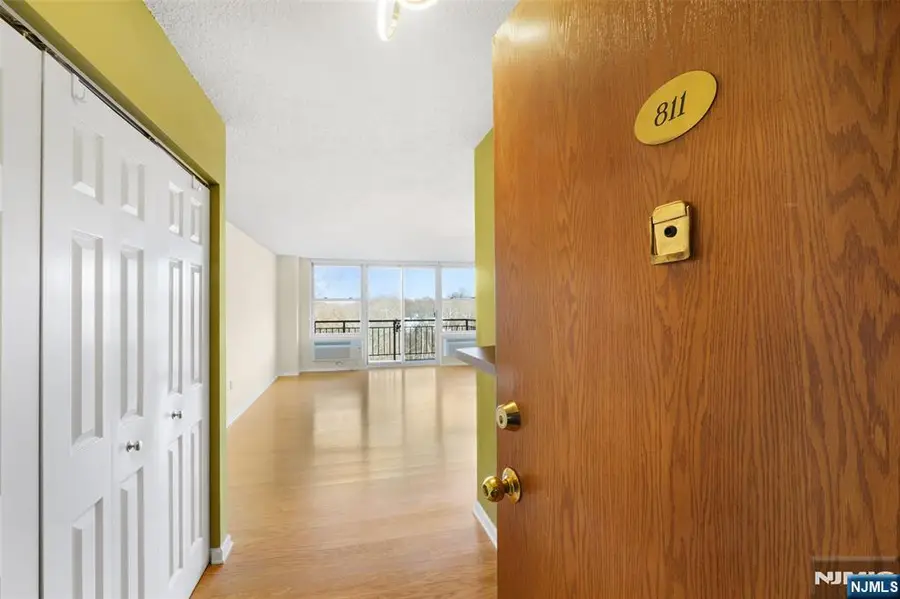 300 Main Street 811, Little Falls, NJ 07424 - #2