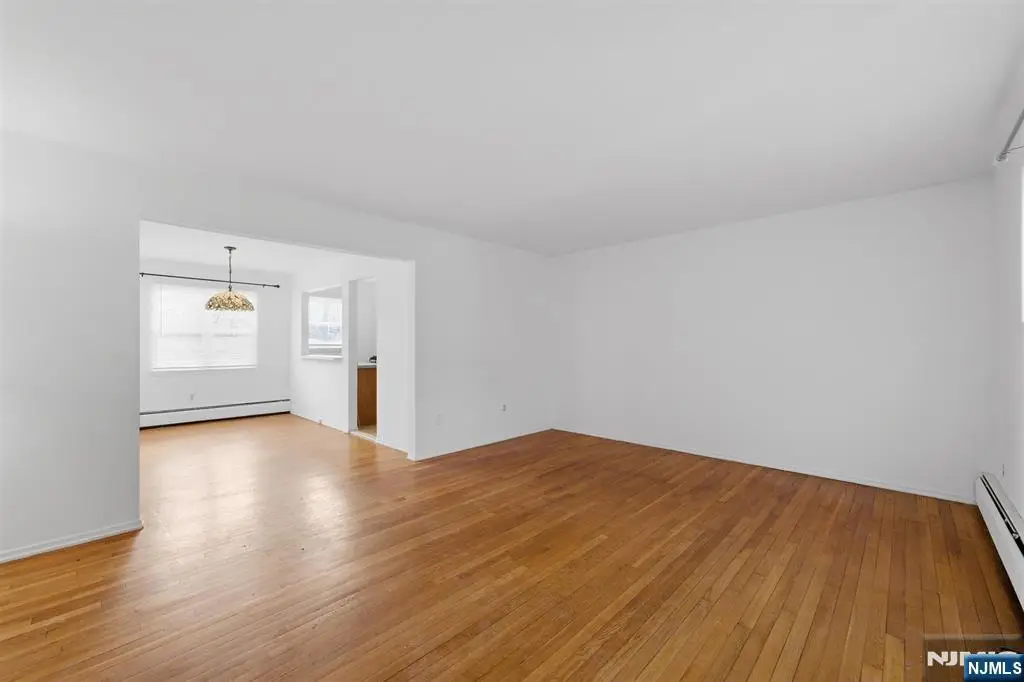 43 Conforti Avenue 25, West Orange, NJ 07052 - #1