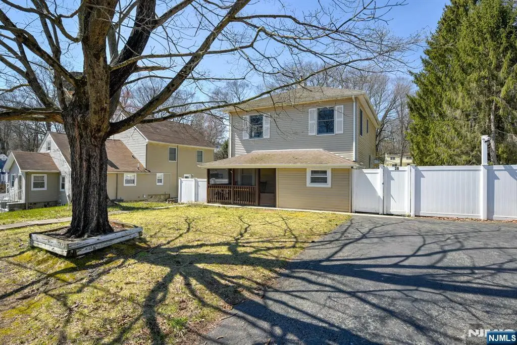 36 Decker Avenue, Butler, NJ 07405 - #1