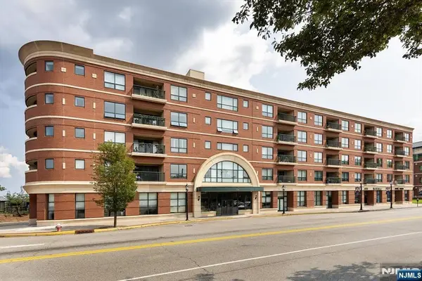 1 Orient Way 202, Rutherford, NJ 07070