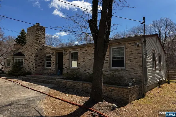 356 North Road, Chester Township, NJ 07930