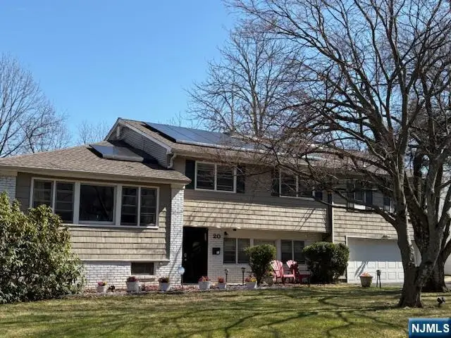 20 Cleveland Terrace, Pleasantdale, NJ 07052 - #3