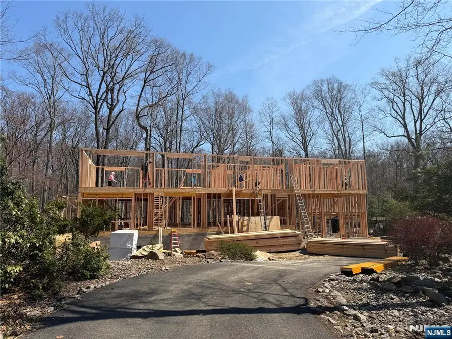 20 Cambridge Drive, Allendale, NJ 07401 - #3