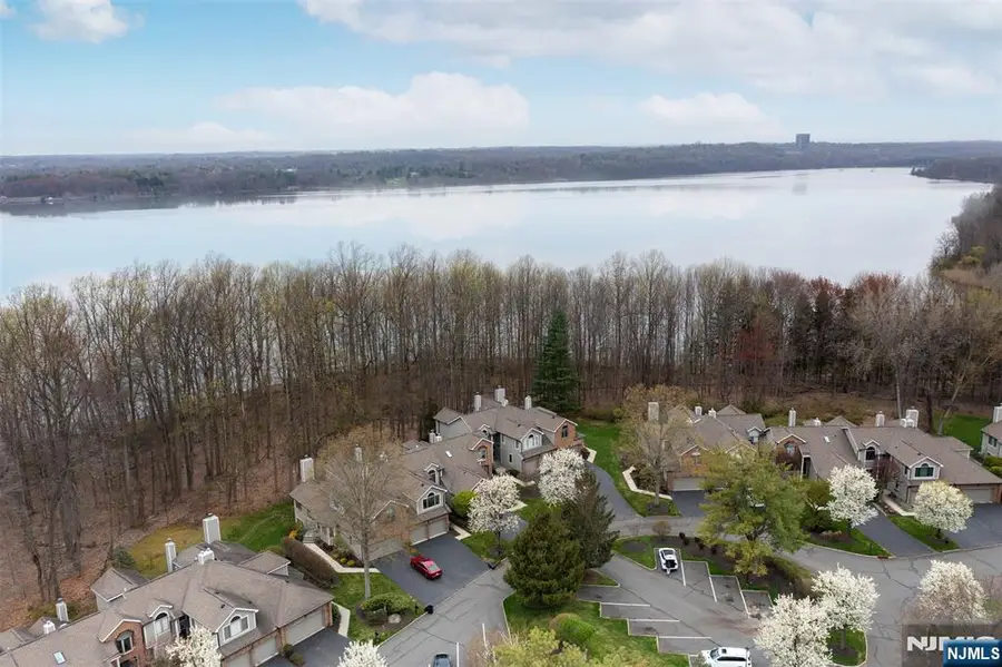 111 Lakeview Drive, Old Tappan, NJ 07675 - #2