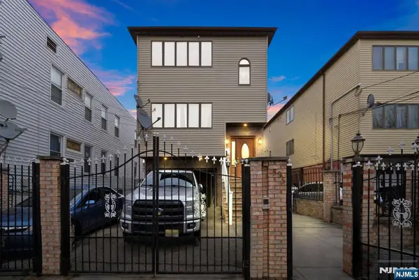 597 5th Street, Newark, NJ 07107