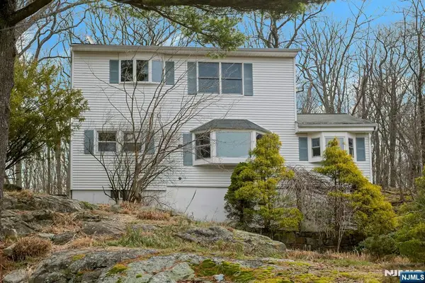 229 White Meadow Road, Rockaway Township, NJ 07866