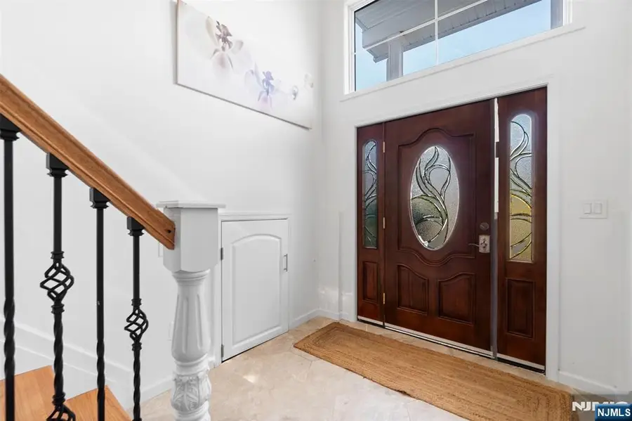 21 Cedar Street, Cresskill, NJ 07626 - #2