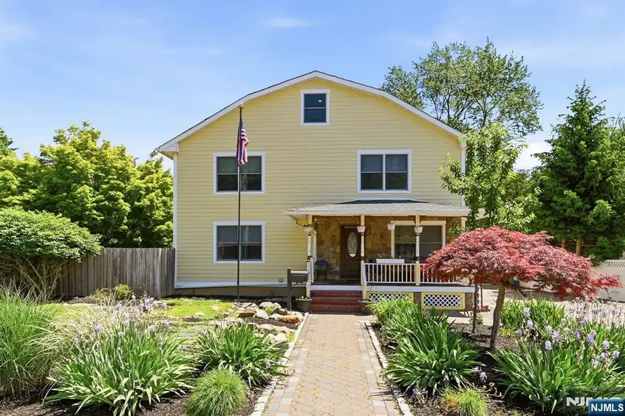 188 Doretta Street, River Vale, NJ 07675 - #2