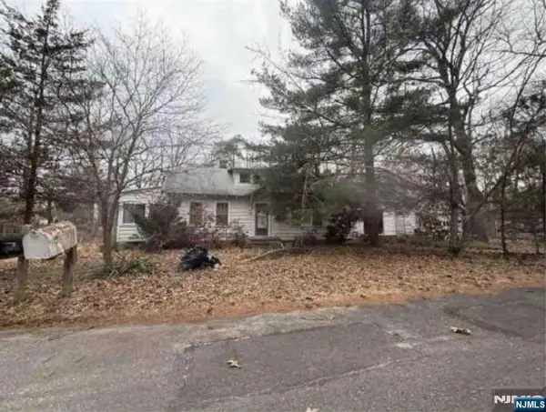 36 Juniper Road, Millville, NJ 08332