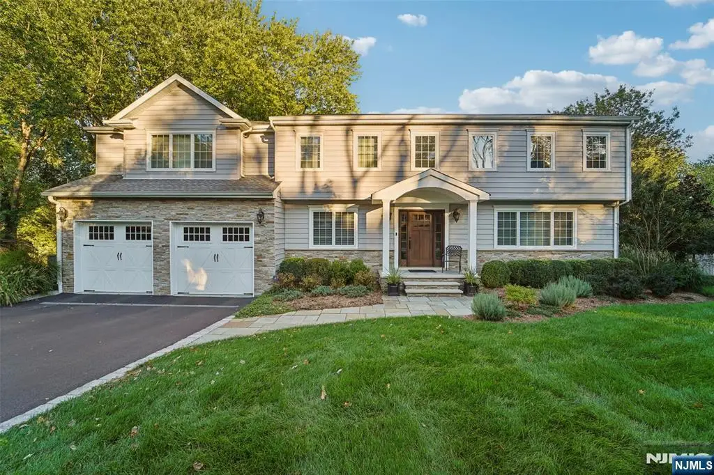 46 Van Blarcom Lane, Wyckoff, NJ 07481 - #1