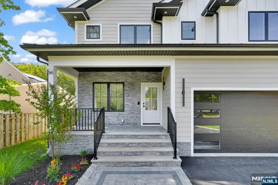 94 E Cedar Street, Livingston, NJ 07039 - #2