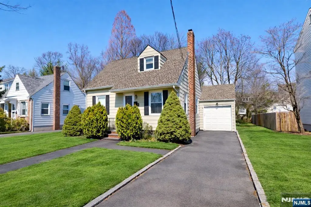 16 Tooker Avenue, Springfield, NJ 07081 - #1