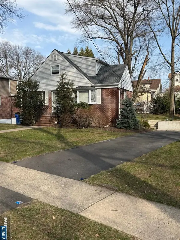 103 Glenbrook Parkway, Englewood, NJ 07631