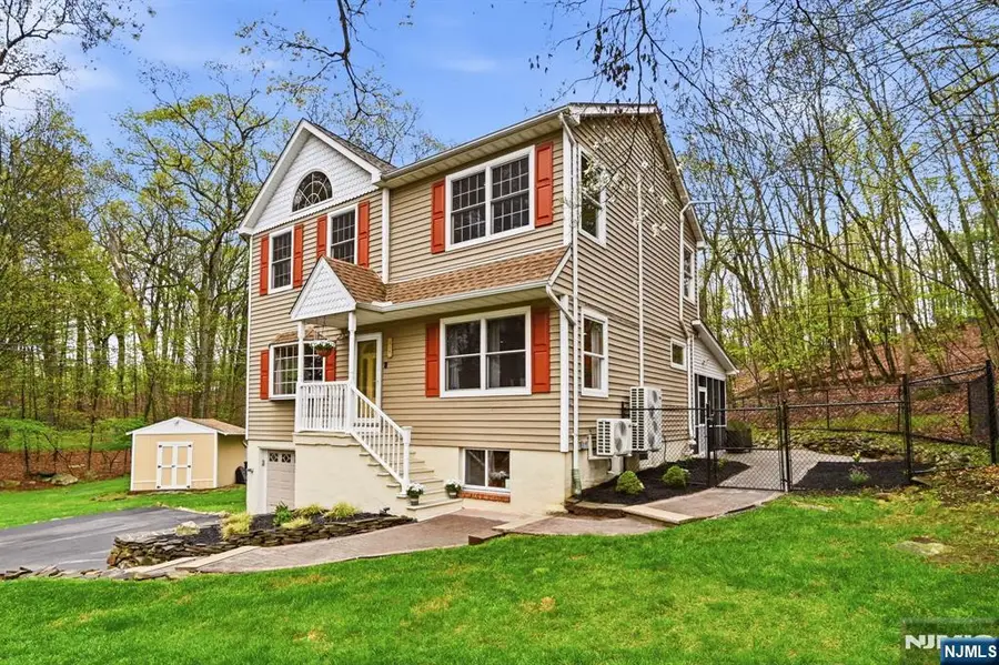 219 Snake Den Road, Wanaque, NJ 07465 - #2