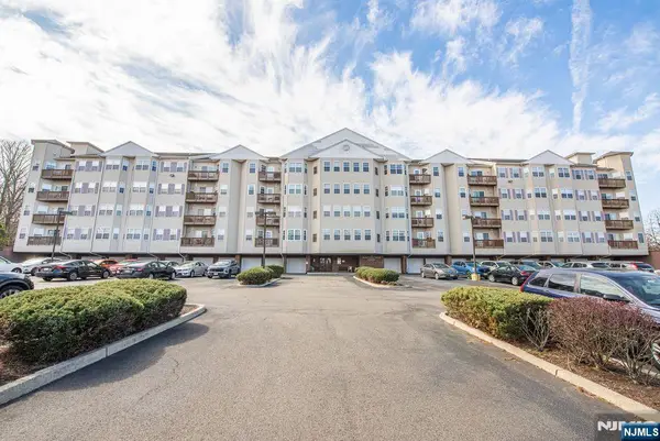 375 Rifle Camp Road 403, Woodland Park, NJ 07424