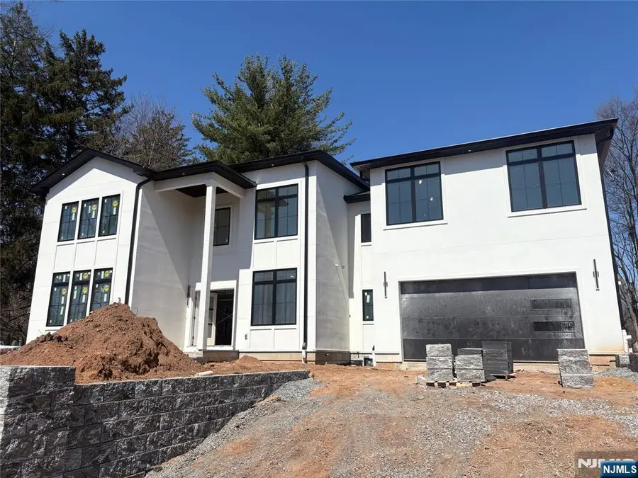 150 Howland Avenue, River Edge, NJ 07661 - #2