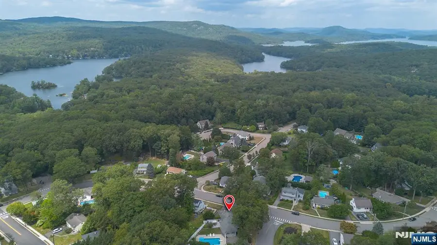 180 Rafkind Road, Bloomingdale, NJ 07403 - #2