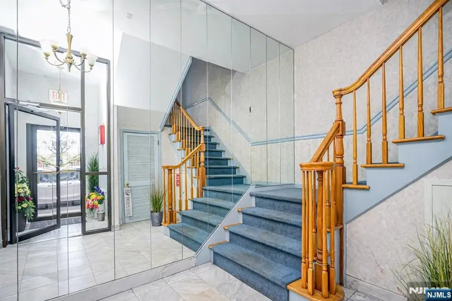 144 70th Street 1E, Guttenberg, NJ 07093 - #2