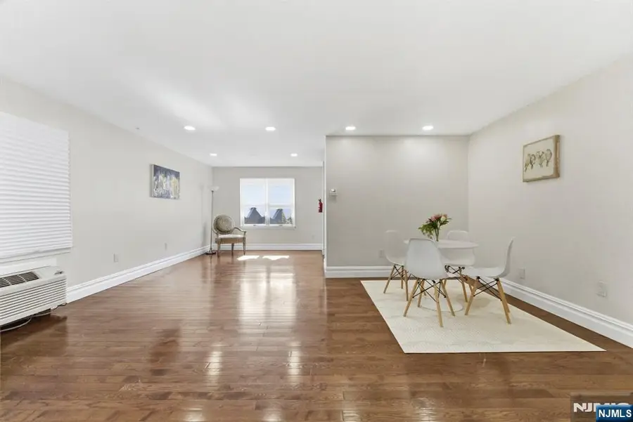 144 70th Street 1E, Guttenberg, NJ 07093 - #3