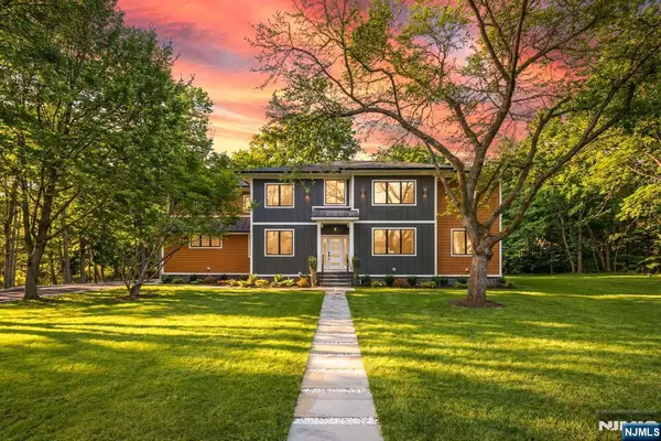 45 Riverview Terrace, Mahwah, NJ 07430