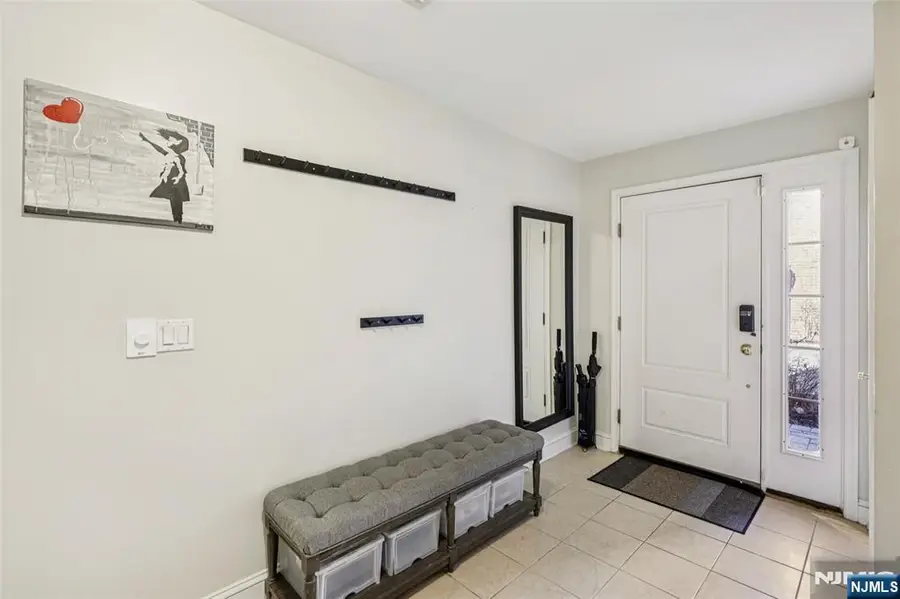 422 Hillside Avenue 5, Palisades Park, NJ 07650 - #2