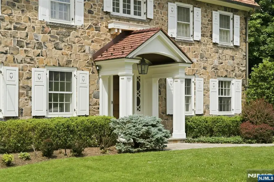 123 Highland Avenue, Millburn, NJ 07078 - #3