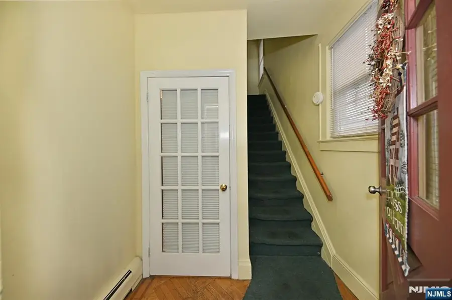 236 Rochelle Avenue, Rochelle Park, NJ 07662 - #3