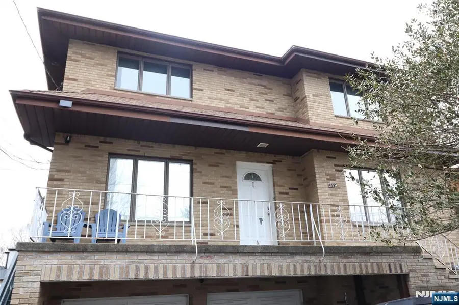 1359 15th Street, Fort Lee, NJ 07024 - #3