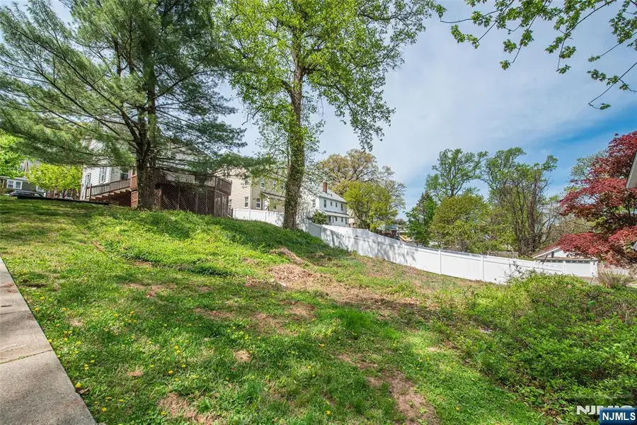 257 McCosh Road, Clifton, NJ 07043 - #3