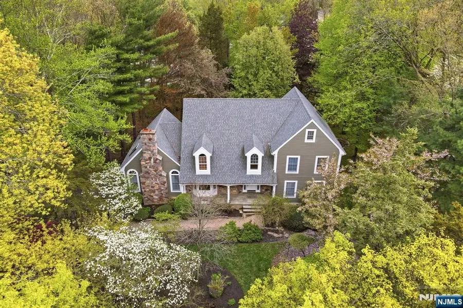 7 Trotters Lane, Mahwah, NJ 07430 - #3