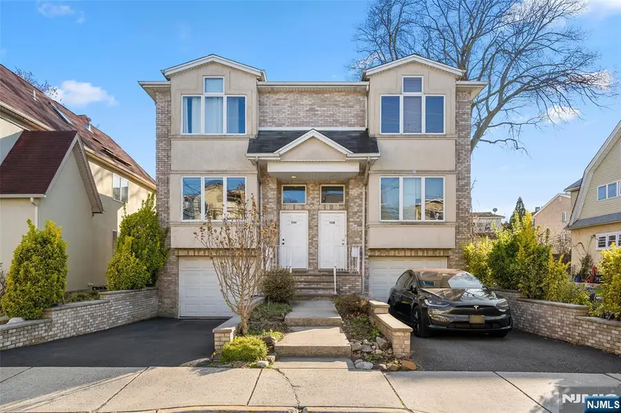 224 Warren Avenue A, Fort Lee, NJ 07024 - #2